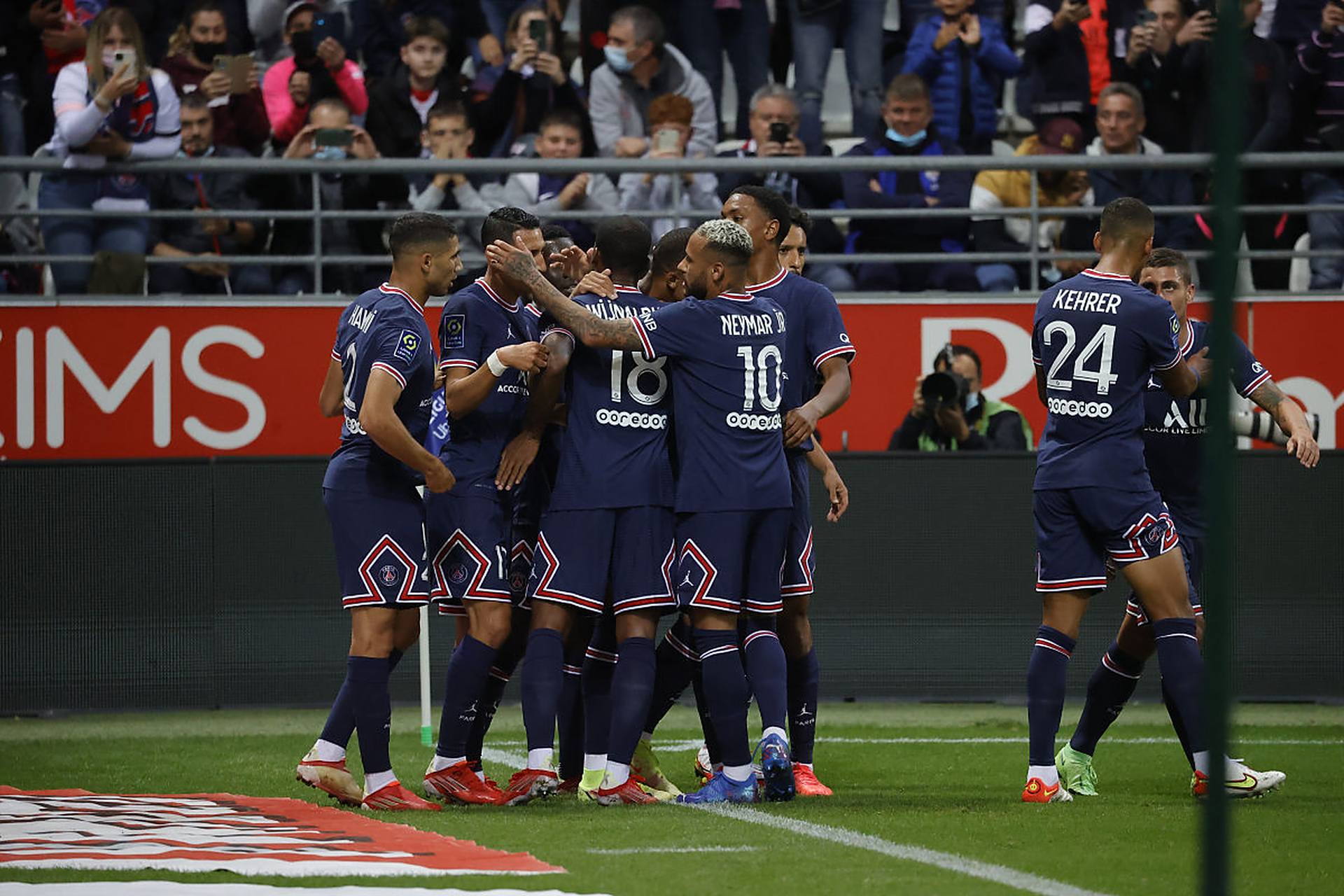 开云体育登录-赛场上演精彩对决，球迷欣赏不已的简单介绍