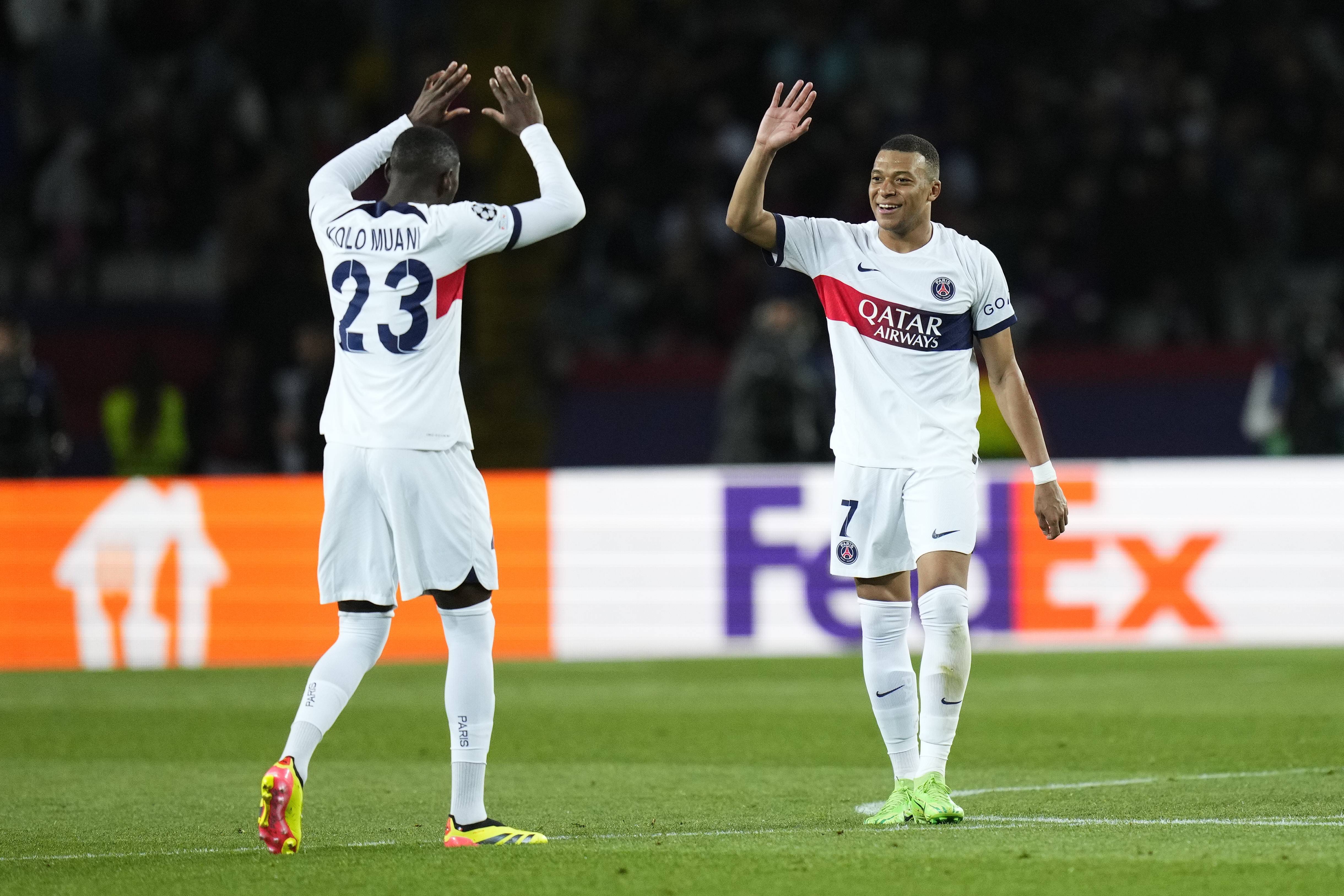 小组赛顺利过关,欧冠半决赛即将开战 小组赛顺利过关,欧冠半决赛即将开战