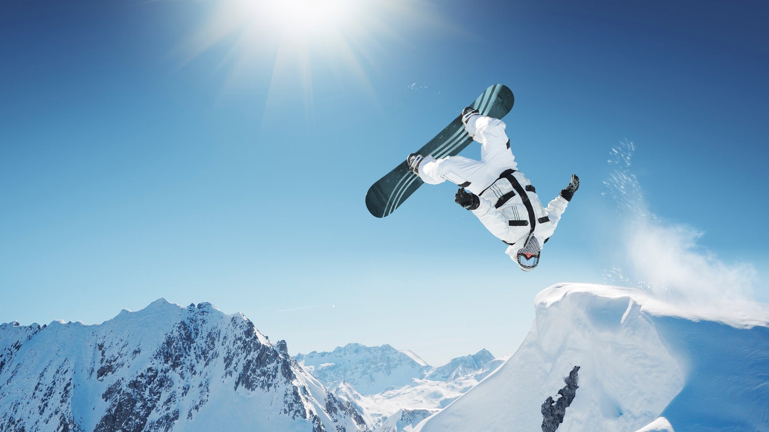 塔图姆扛着绿衫军前行，鹈鹕展翅逆转深圳男篮