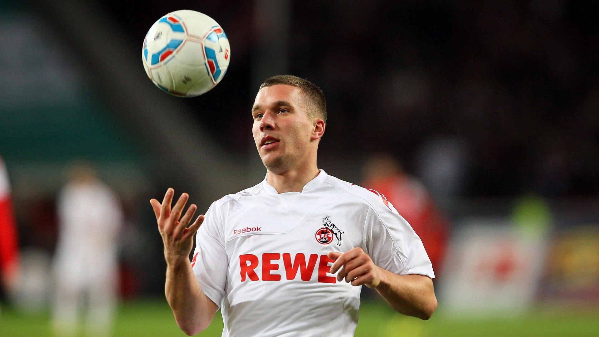 昔日巨人觉醒，威廉姆斯奇迹夜颠覆围场秩序